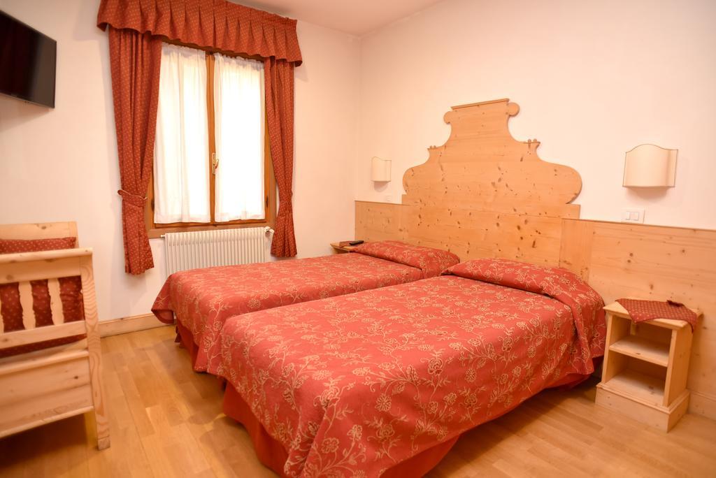 Albergo Da Gildo Follina Luaran gambar
