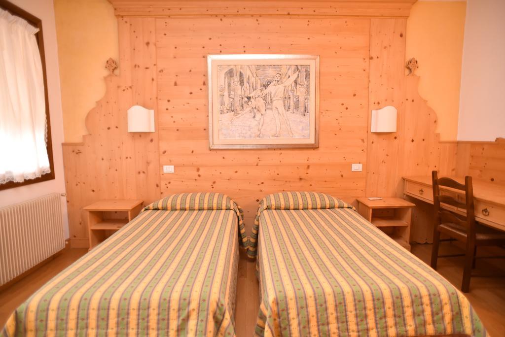 Albergo Da Gildo Follina Luaran gambar